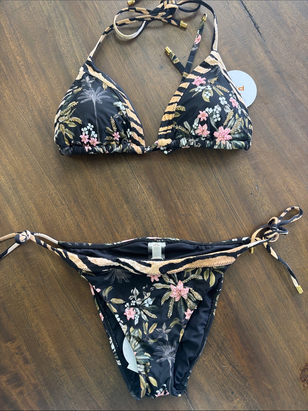 NWT PQ embroidered set, black and floral with an animal print edge, tie side set